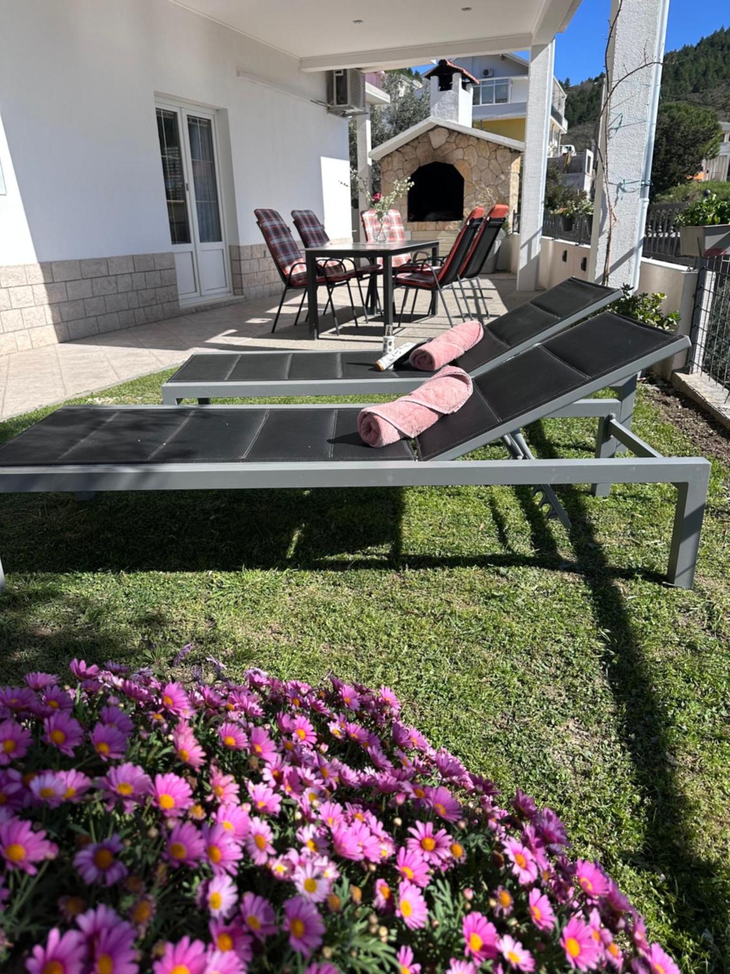 Apartmani Bilic 두기라트 외부 사진